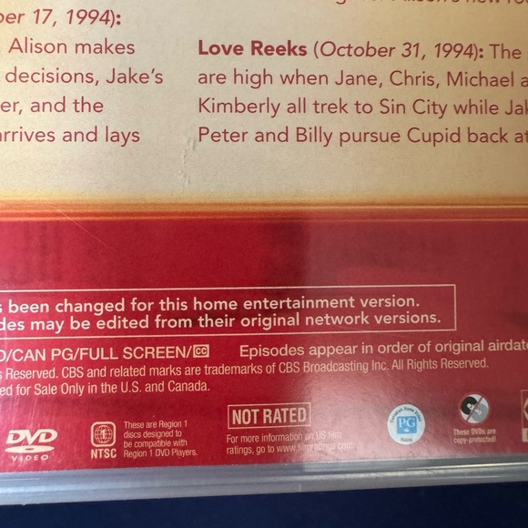 Melrose Place Season Three (2 Discs) EUC - Picture 8 of 9